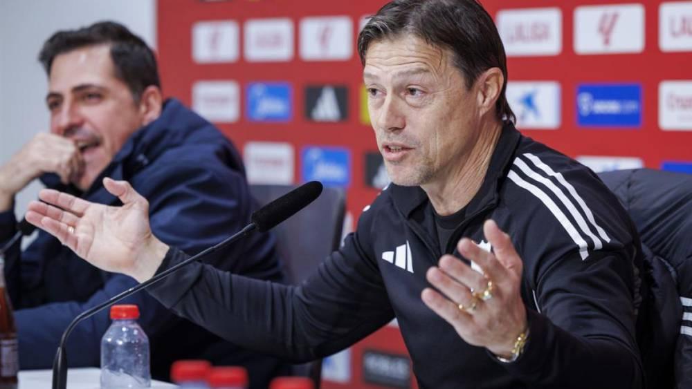 Sevilla: Matías Almeyda confirma su ausencia del vestuario en el derbi contra el Real Betis