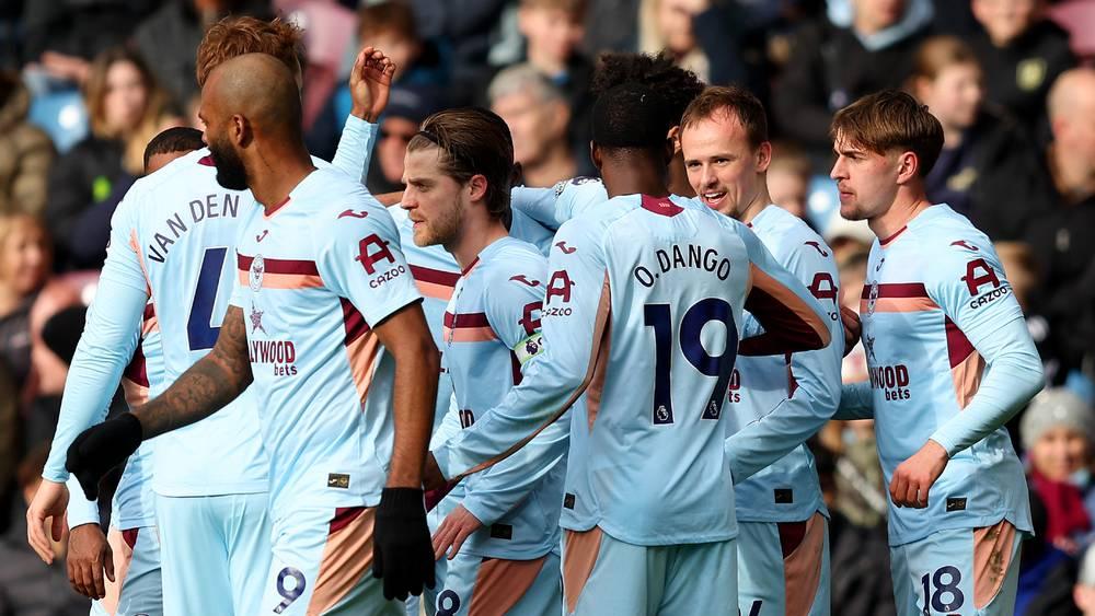 مواجهة بورنموث وبرينتفورد في صراع تحسين المراكز ضمن منافسات الدوري الأنجليزي الممتاز