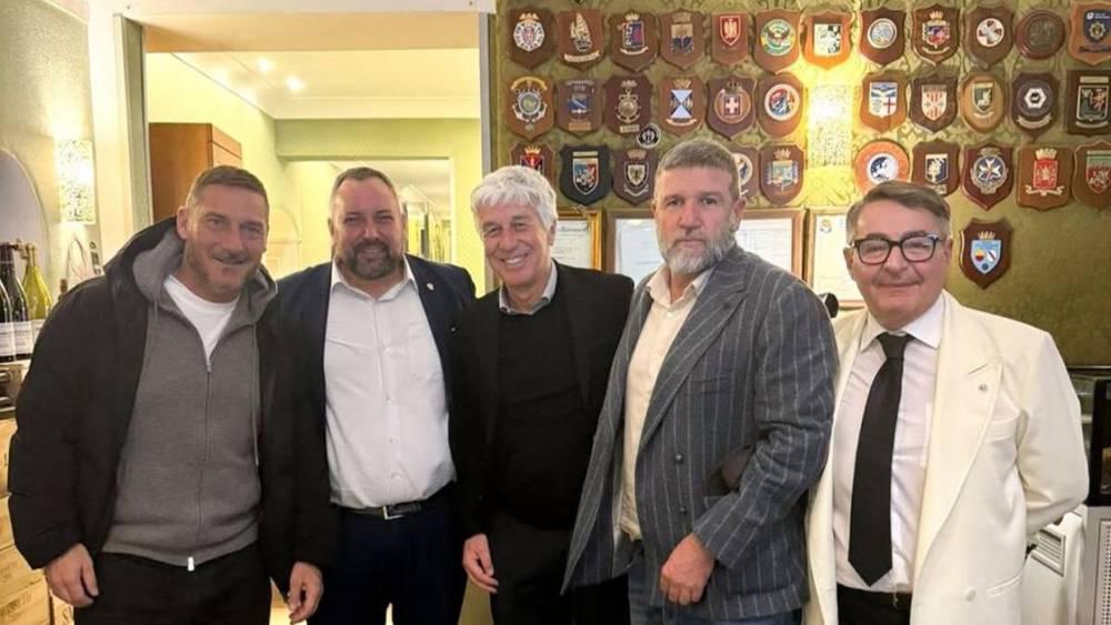 توتي وجاسبيريني يجتمعان في روما لبحث عودة "الملك" إلى منصب إداري