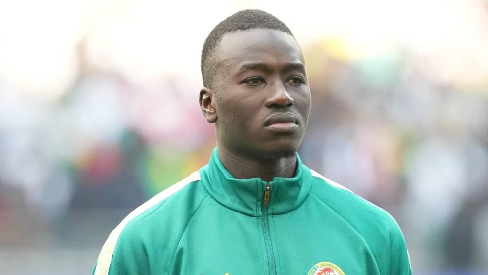 السنغالي باب غايي: "كنا نشرب كل مساء شايًا ممتازًا يقدمونه لنا في أكواب رائعة لكن عندما علموا أننا في النهائي ضد المغرب لم يعد هناك شاي ولا أكواب ولا أي شيء"