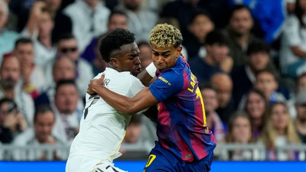 فينيسيوس عن واقعة العنصرية ضد يامال: "نحن نملك المال لكن الفقراء والسود يواجهون صعوبات أكبر منا بكثير لذلك علينا أن نواصل هذه المعركة"