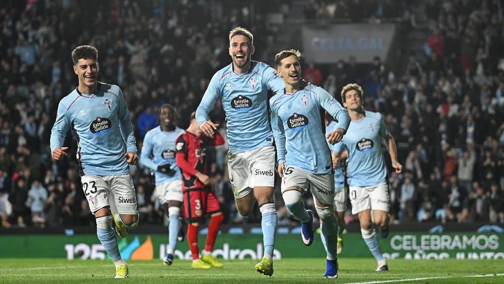 أرسنال يراقب أوسكار مينغيزا لاعب سيلتا فيغو تمهيدا لضمه في صفقة انتقال حر