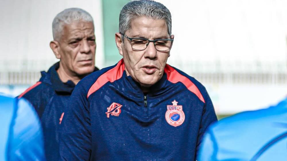 الخطوي يستدعي 23 لاعبا في قائمة أولمبيك آسفي لمواجهة اتحاد العاصمة