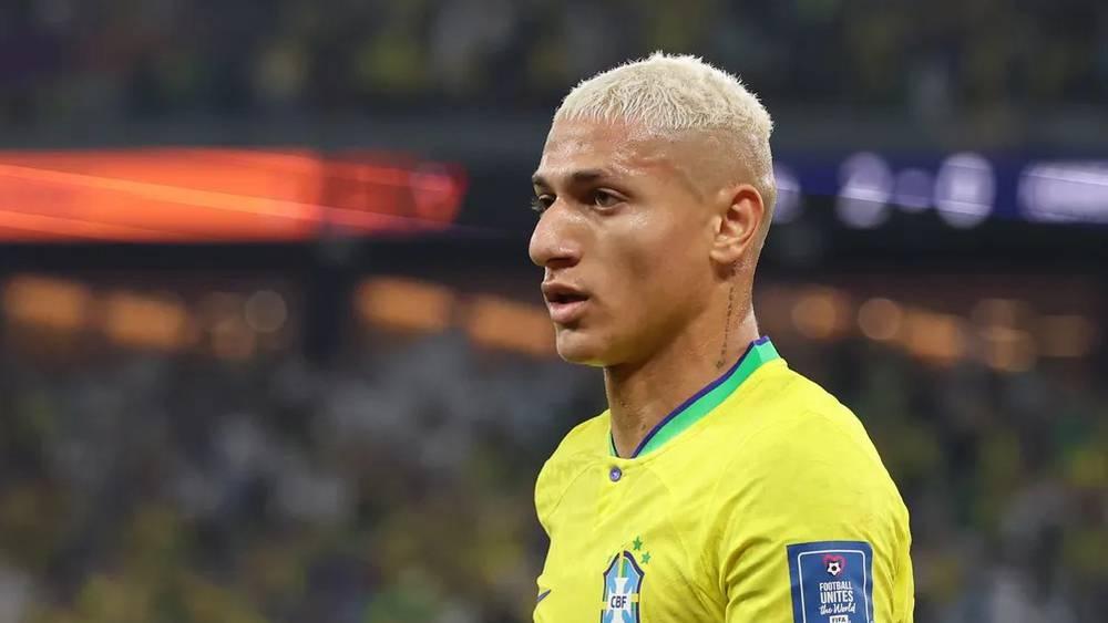 ريتشارليسون: "دخلت في حالة اكتئاب بعد كأس العالم 2022.. كنت أقود سيارتي وفكرت في الاصطدام بالجدار"