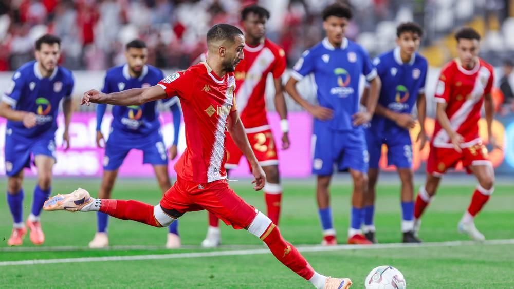 البطولة الاحترافية/ زياش يسجل "هاتريك" ويقود الوداد إلى الفوز على حسنية أكادير (3-2)