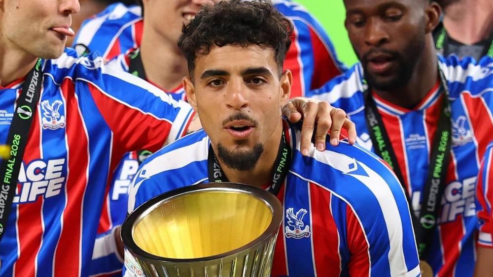 شادي رياض: "المدرب منحني فرصة المشاركة في نهائي دوري المؤتمر الأوروبي والحمد لله فزنا باللقب"